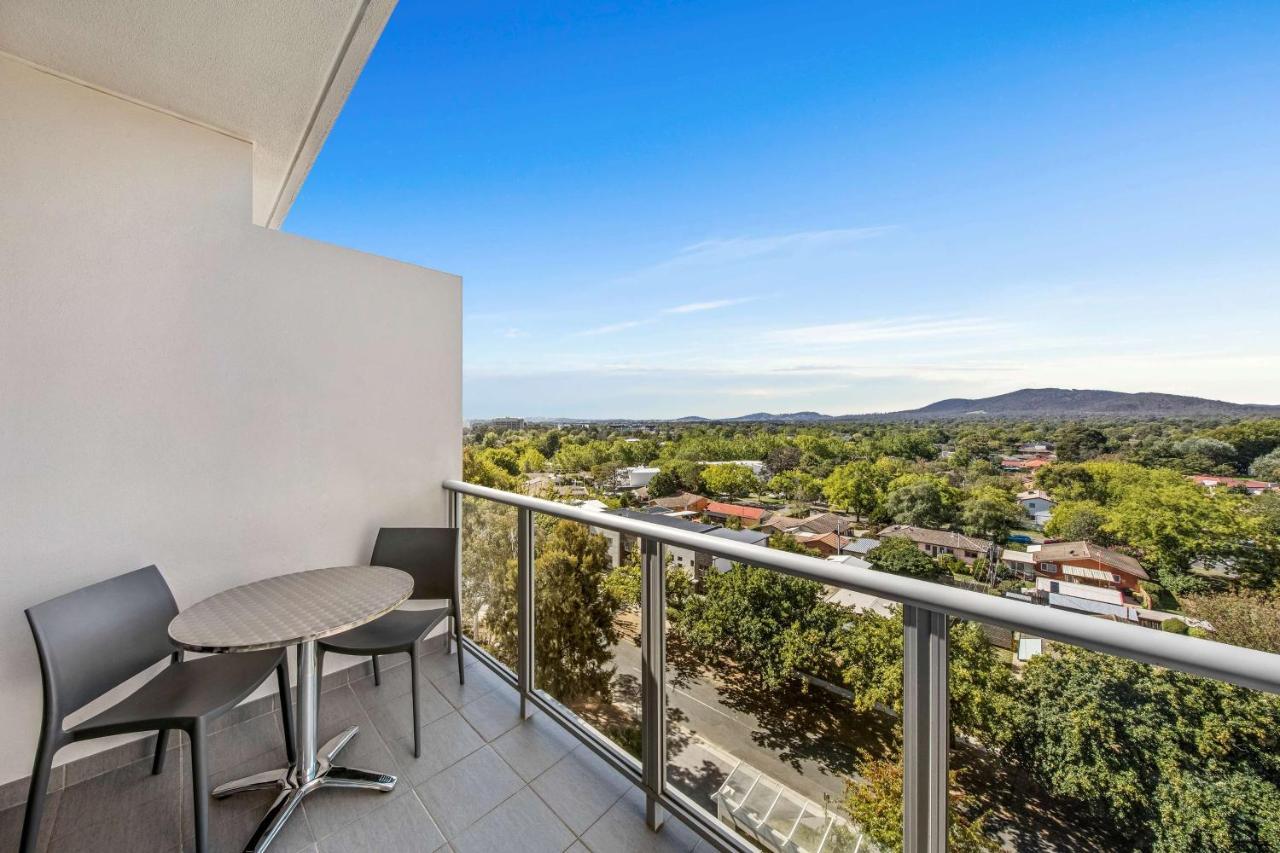 Adina Serviced Apartments Canberra Dickson Camberra Exterior foto